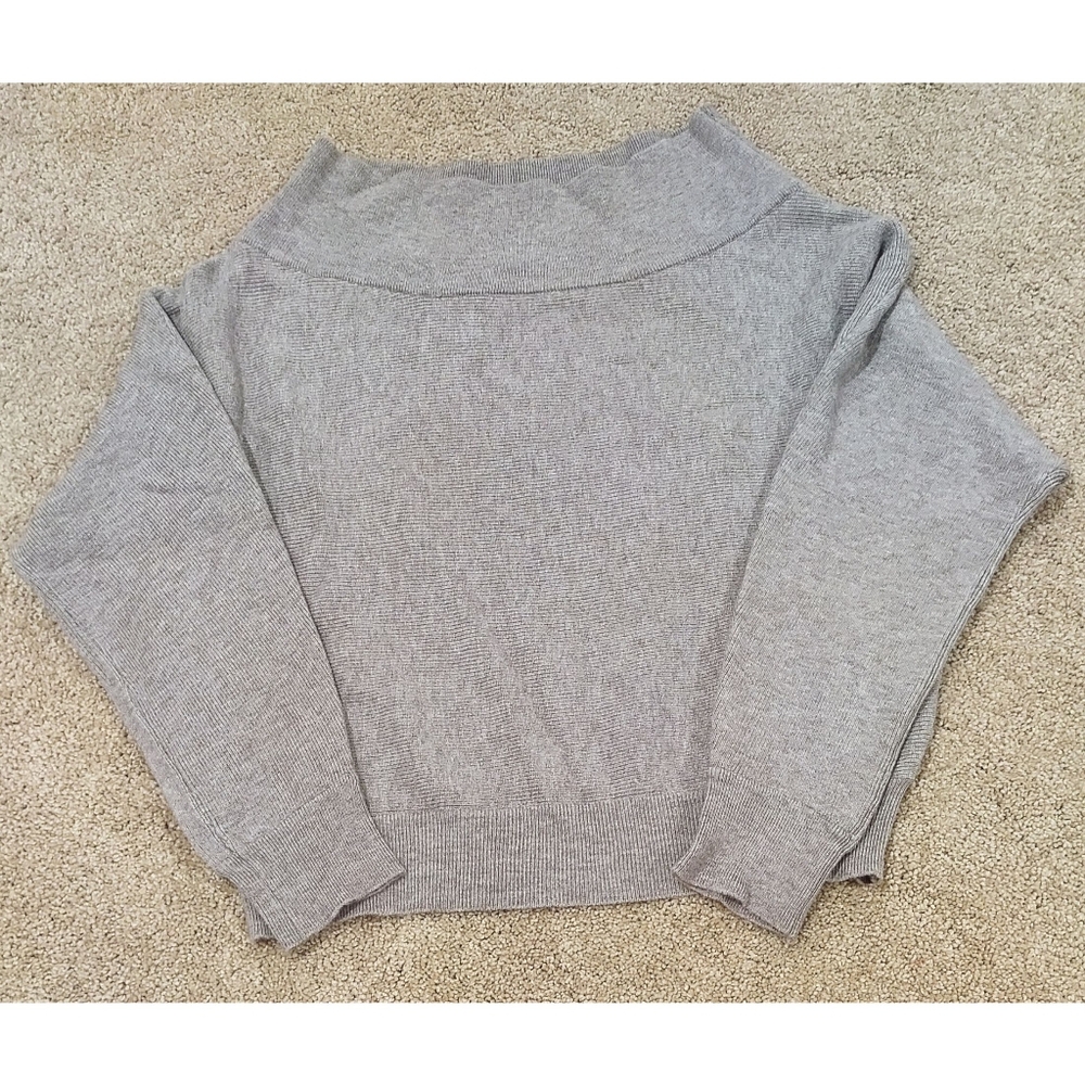 Modern Citizen Cold Shoulder Sweater Light Brown Size M
